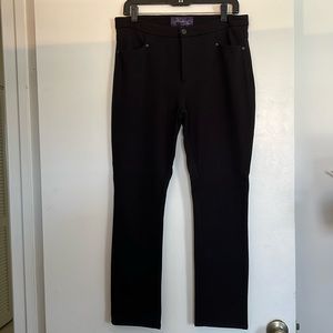 NYDJ size 12P Lift Tuck Front zip black pant